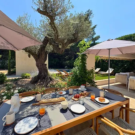Villa Maison De Charme- 5 Personnes-saint-tropez- Salins *